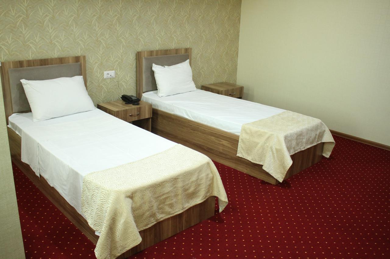 Bridge Hotel Баку Екстериор снимка