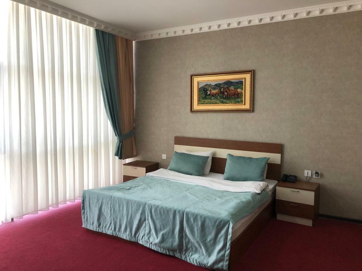 Bridge Hotel Баку Екстериор снимка
