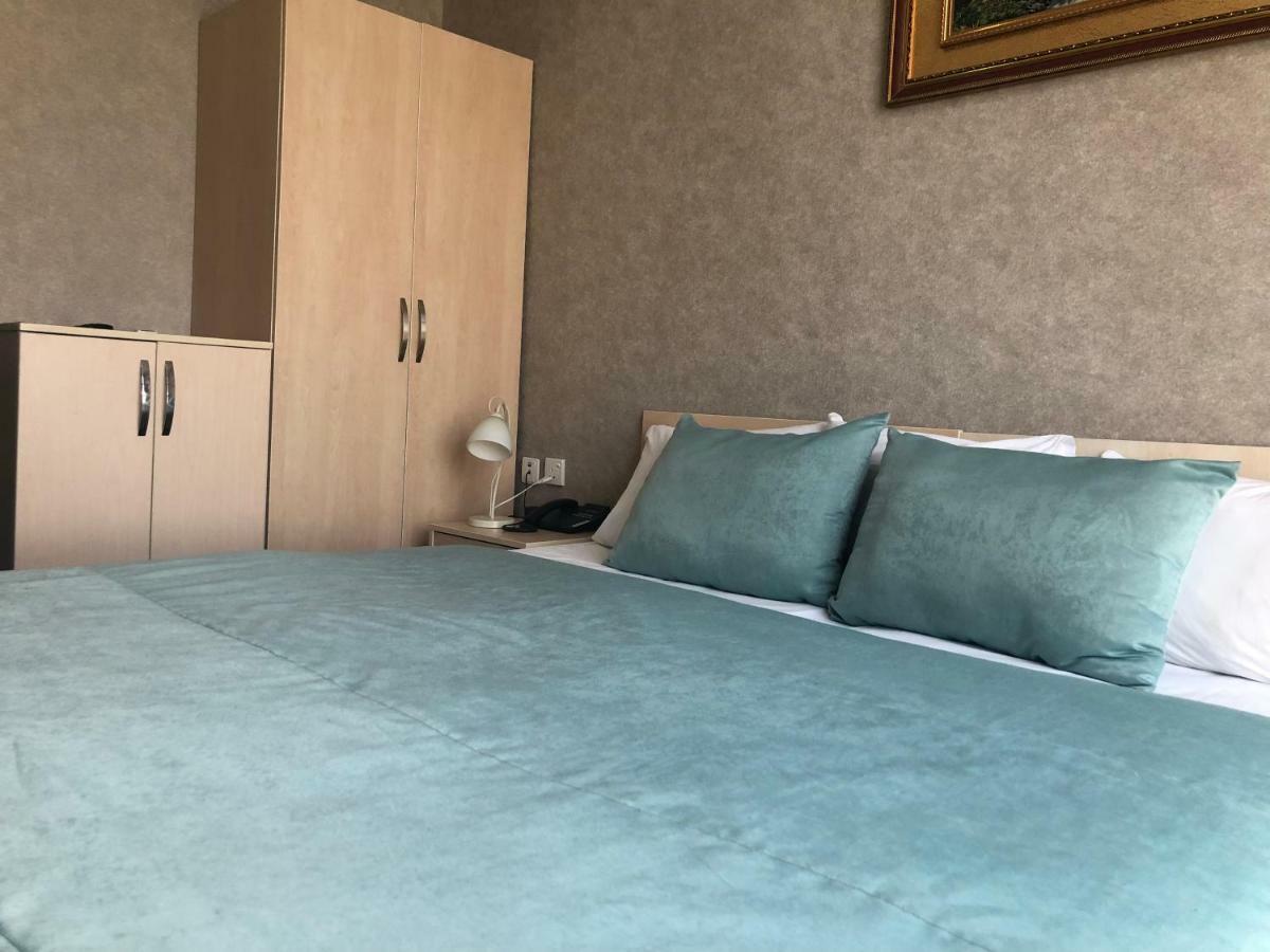 Bridge Hotel Баку Екстериор снимка